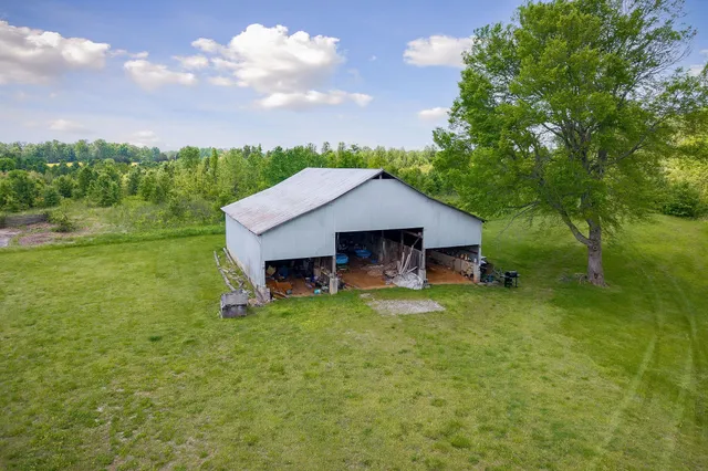 $1,250,000 | 1051 Herman Lance Road, Morrison, TN 37357
