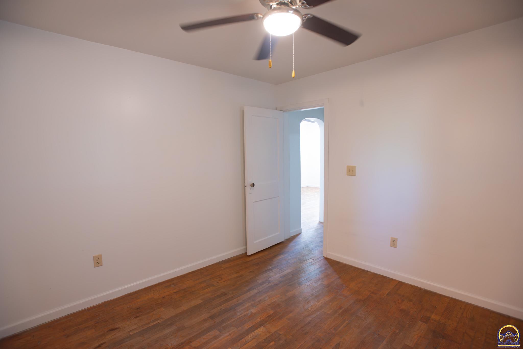 1106 Northwest Jackson Street Topeka, KS 66608 - Photo 11 of 21
