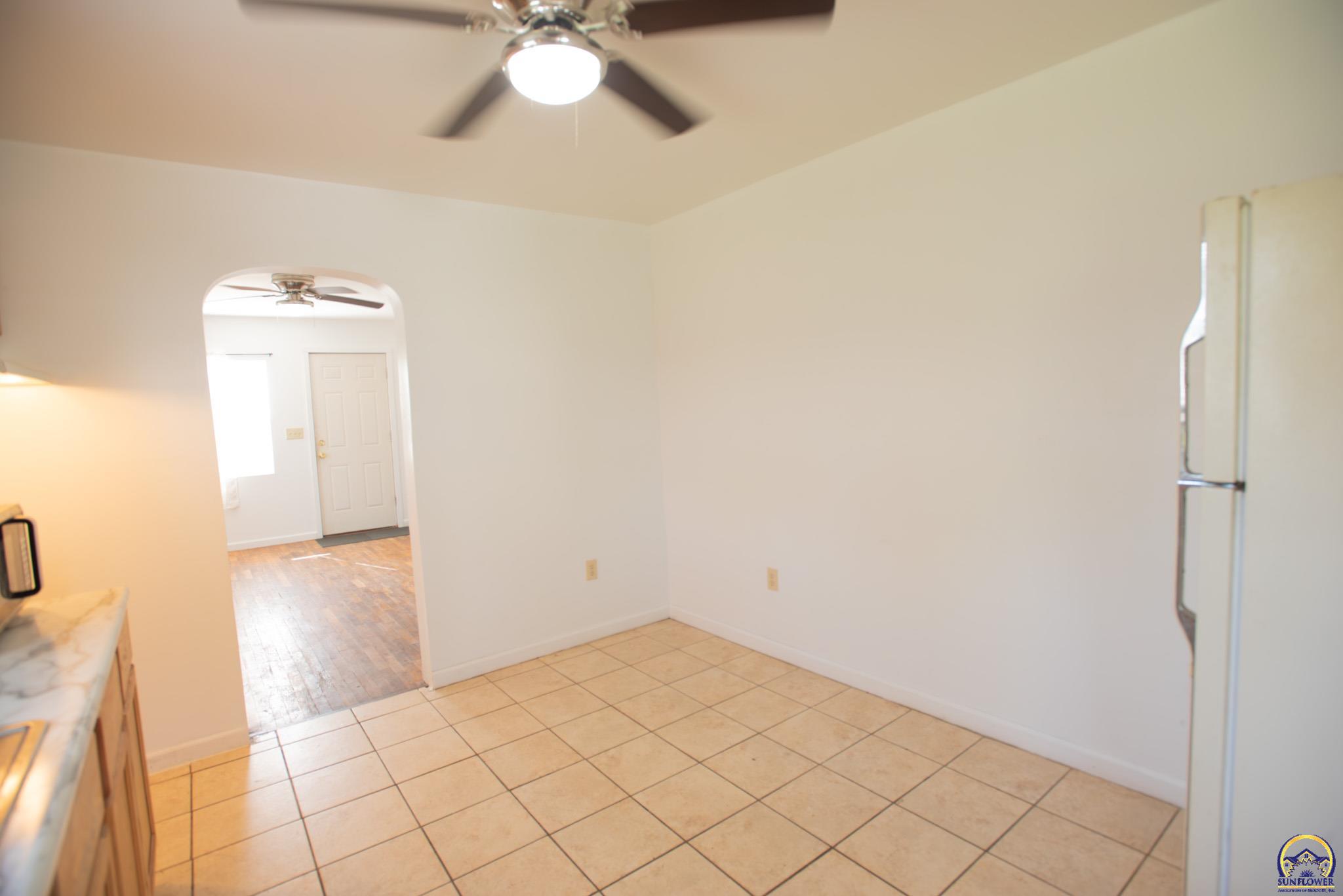 1106 Northwest Jackson Street Topeka, KS 66608 - Photo 13 of 21