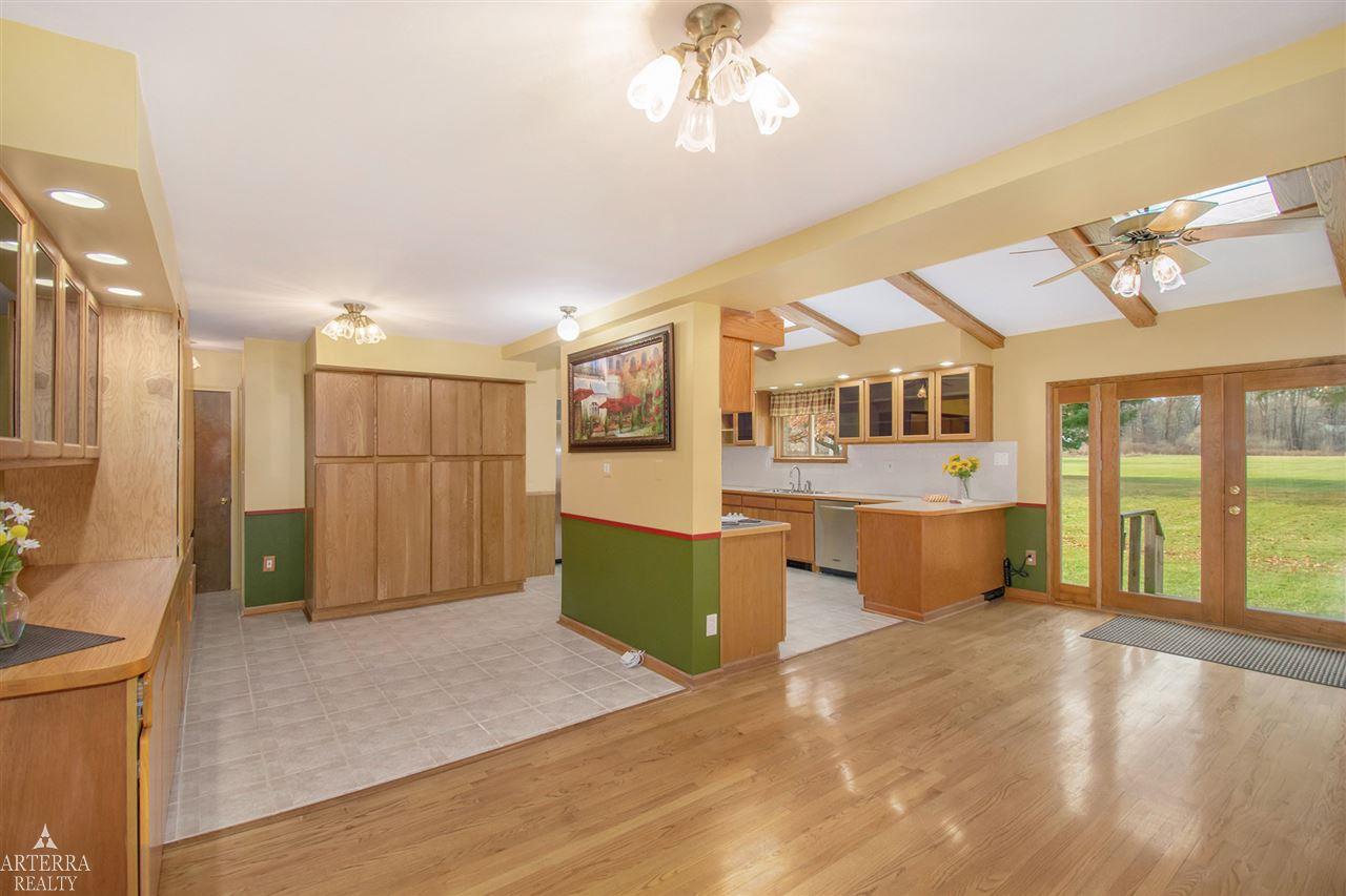 4761 Secord Lake Road Leonard, MI 48367 - Photo 10 of 60 50000999-9.JPG