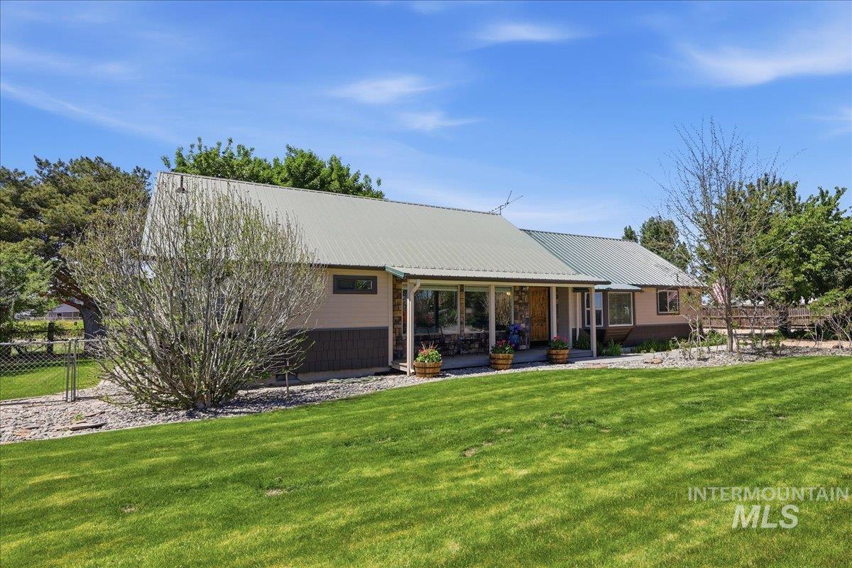 18105 Plum Road Caldwell, ID 83607 - Photo 1 of 45