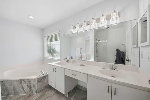 $419,900 | 7617 Island Breeze Terrace, Boynton Beach, FL 33437