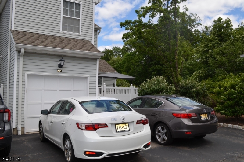 201 Appleton Way Whippany, NJ 07981 - Photo 33 of 36