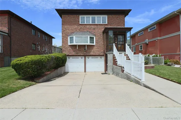 $1,890,000 | 203-55 27th Avenue | Auburndale