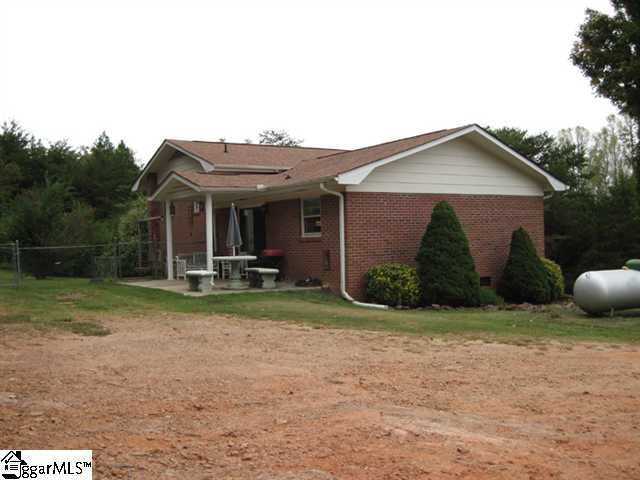 626 Robinson Bridge Road Central, SC 29630 - Photo 2 of 16