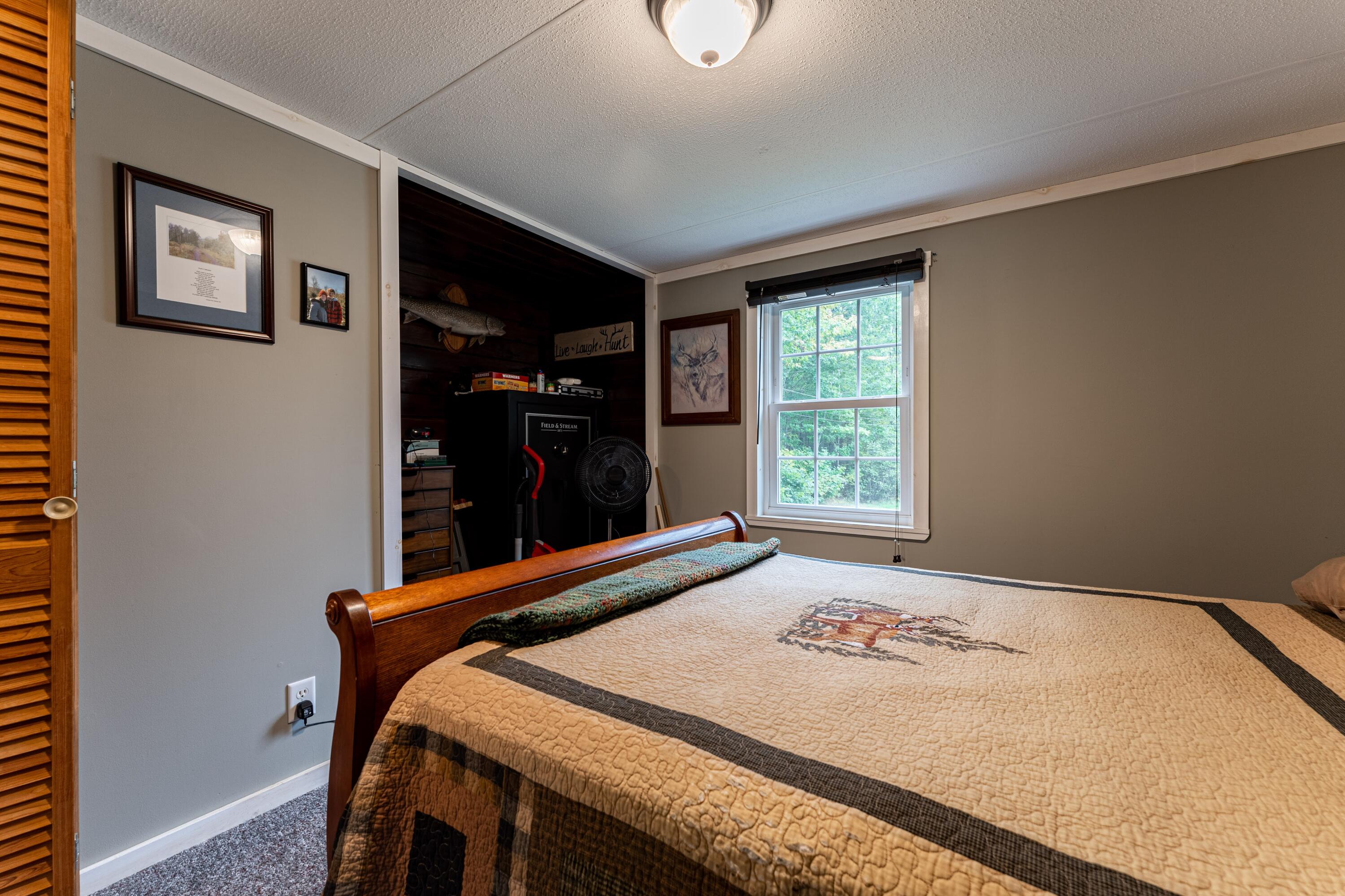 1264 East Pittston Road Pittston, ME 04345 - Photo 9 of 21 DSC05409-HDR