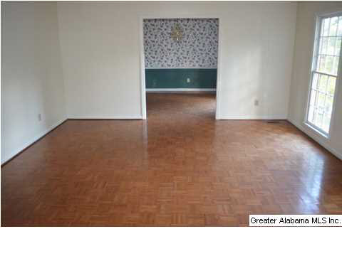 632 Woodbrook Road Birmingham, AL 35215 - Photo 4 of 14