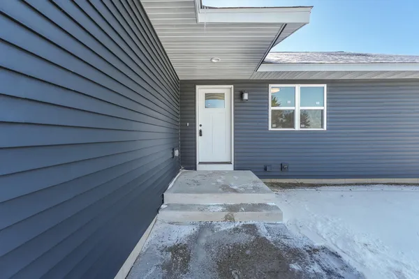 $200,000 | 318 West Walnut Street, Strum, WI 54770