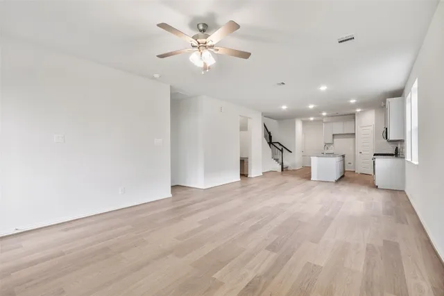 $326,990 | 4511 Pinehurst Trce Drive, Pinehurst, TX 77362