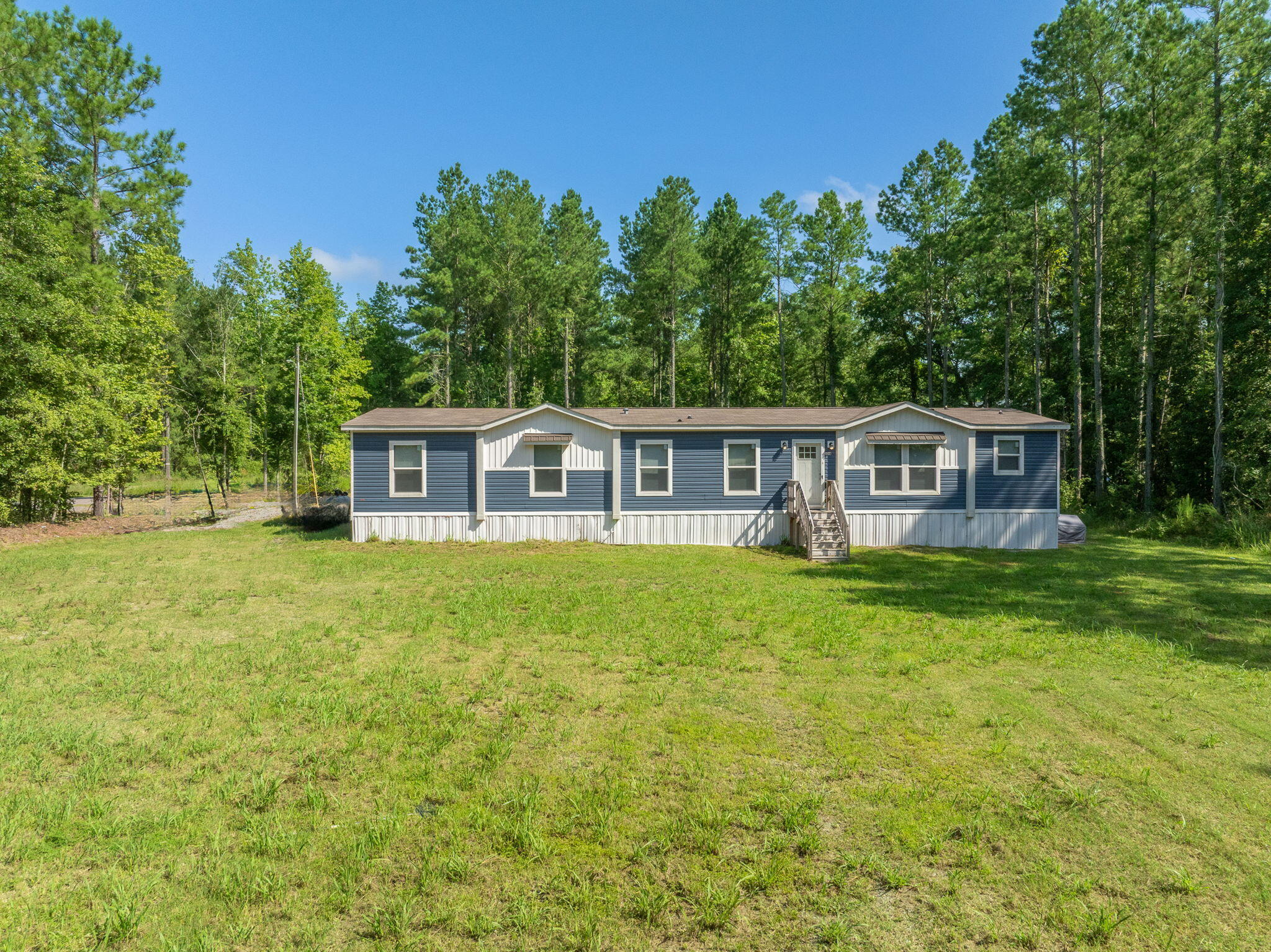 1844 Calamus Pond Road Summerville, SC 29486 - Photo 3 of 33 3-web-or-mls-BARCLAY MEDIA CO_-8
