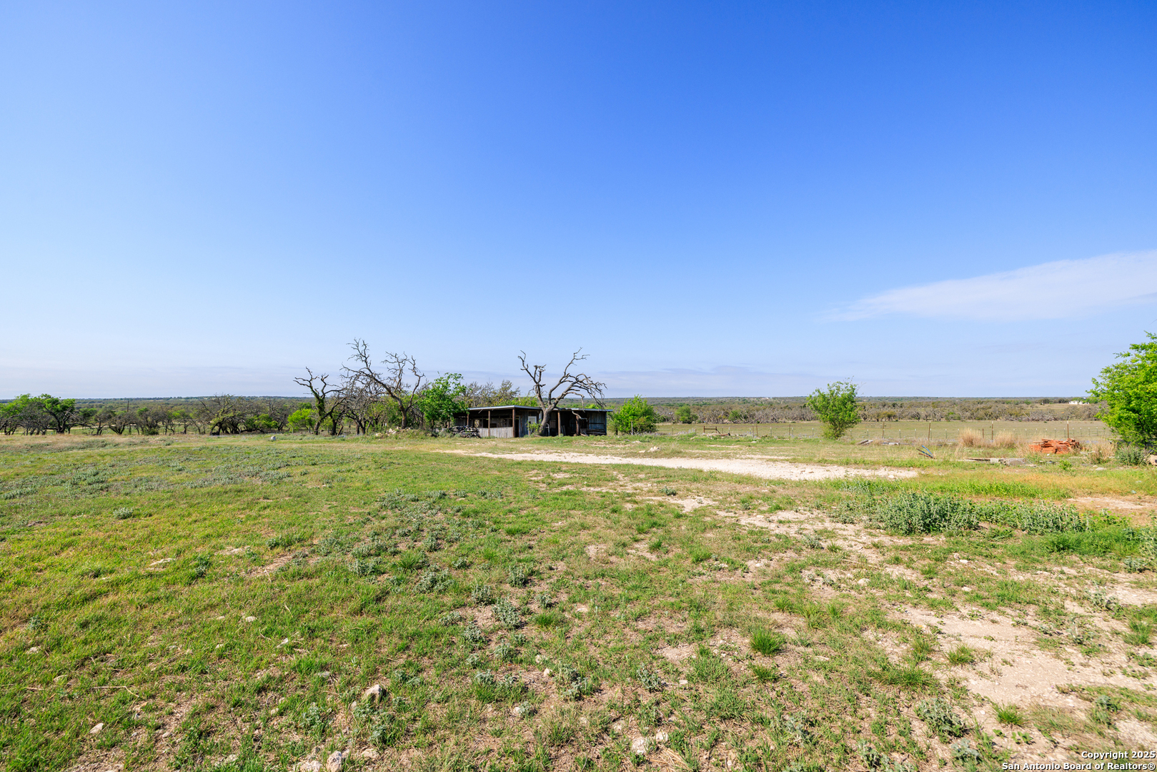 453 Reeves Lane Harper, TX 78631 - Photo 31 of 31 a view of an ocean and a yard