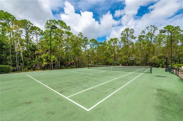 $300,000 | 8555 Naples Heritage Drive, Unit 237, Naples, FL 34112