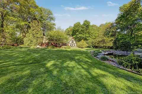 $1,595,000 | 80 Hack Green Road, Pound Ridge, NY 10576