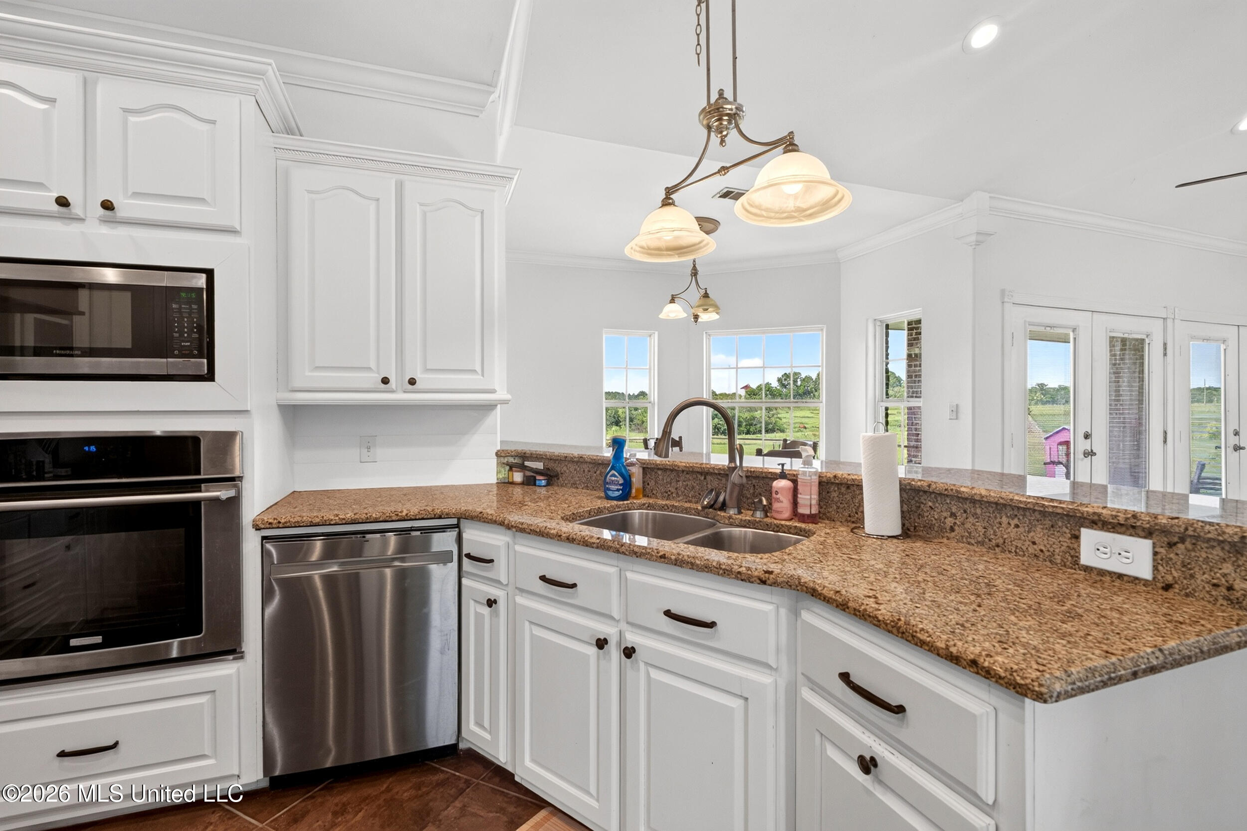 16 D O Stanford Road Poplarville, MS 39470 - Photo 9 of 48 18_kitchen