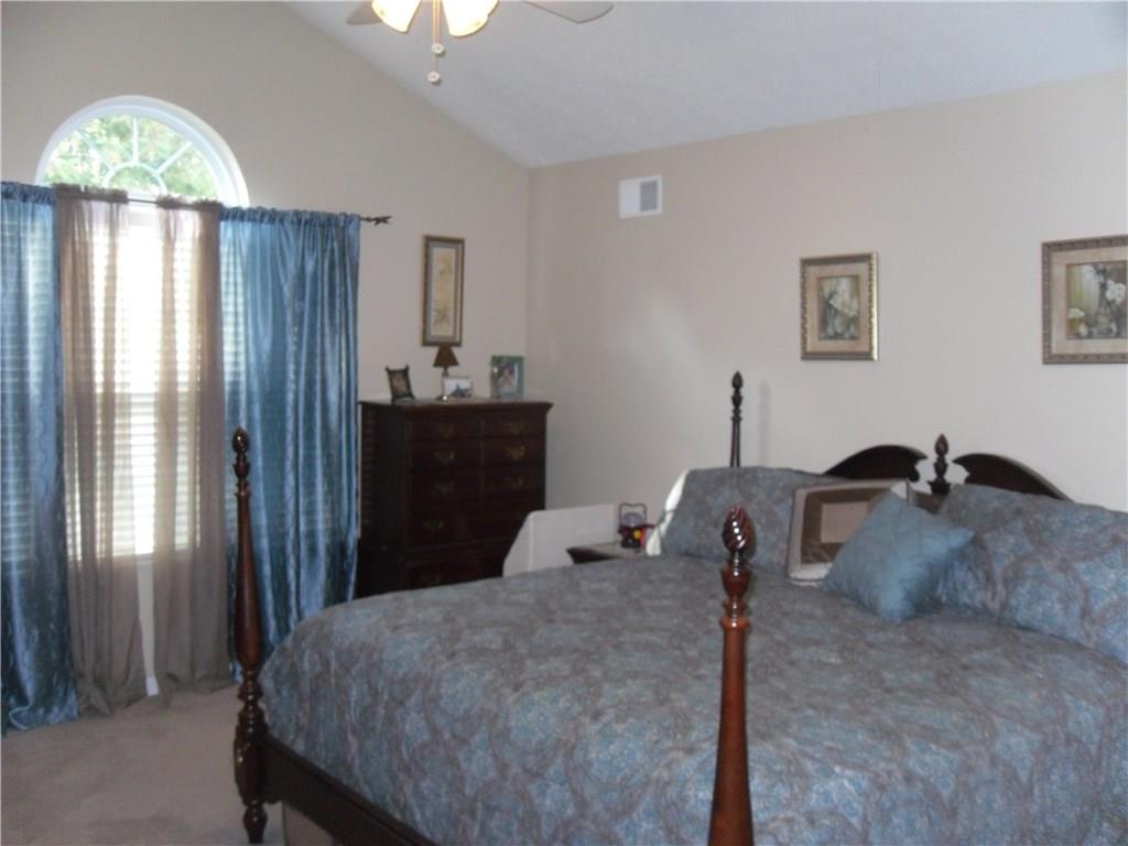 175 Rana Lane Gibsonia, PA 15044 - Photo 11 of 23 Spacious Master Bedroom w/Vaulted Celing, Walk-In-Closet, and Plenty of Extra Room