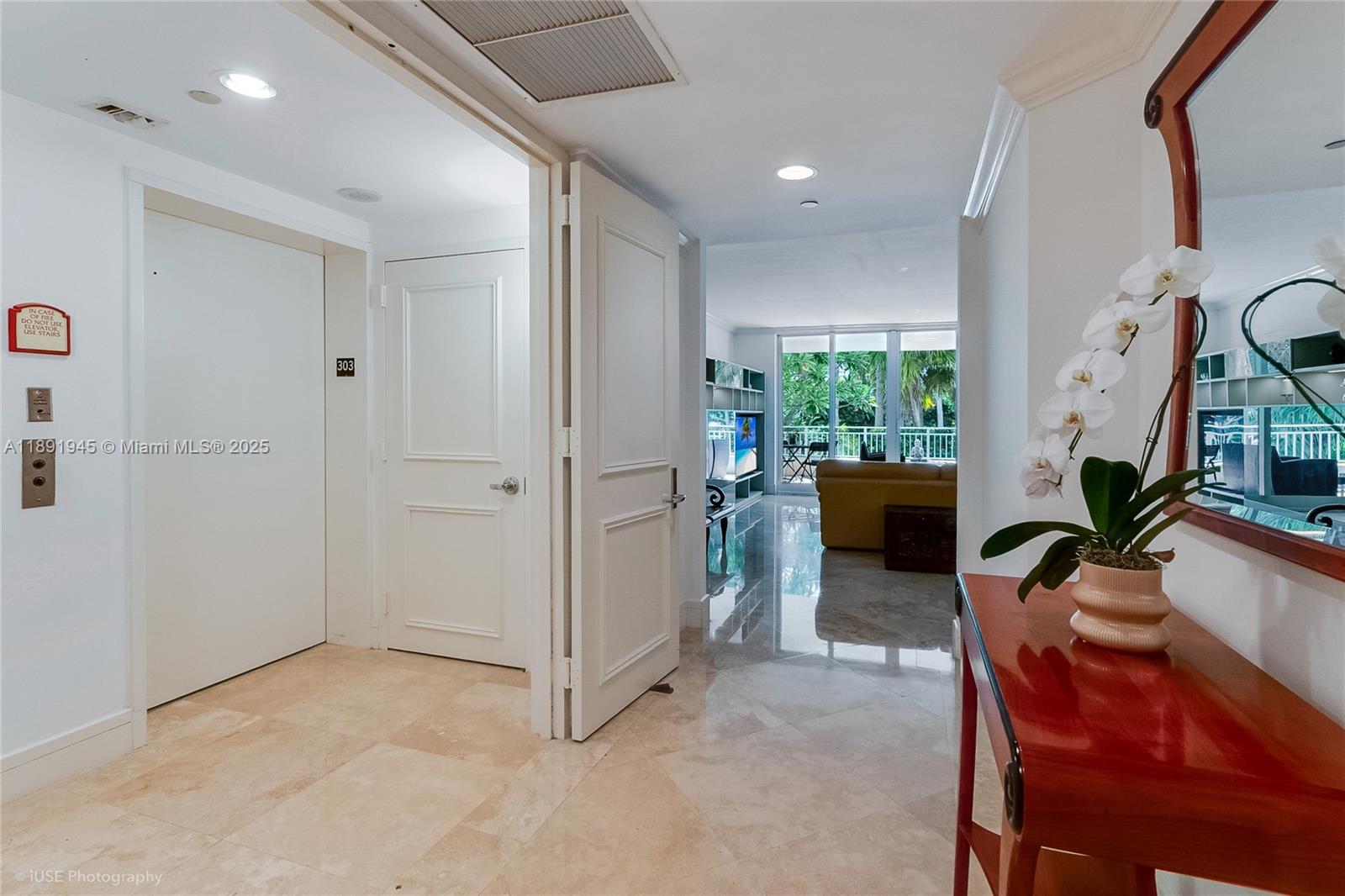 791 Crandon Boulevard, Unit 303 Key Biscayne, FL 33149 - Photo 15 of 25
