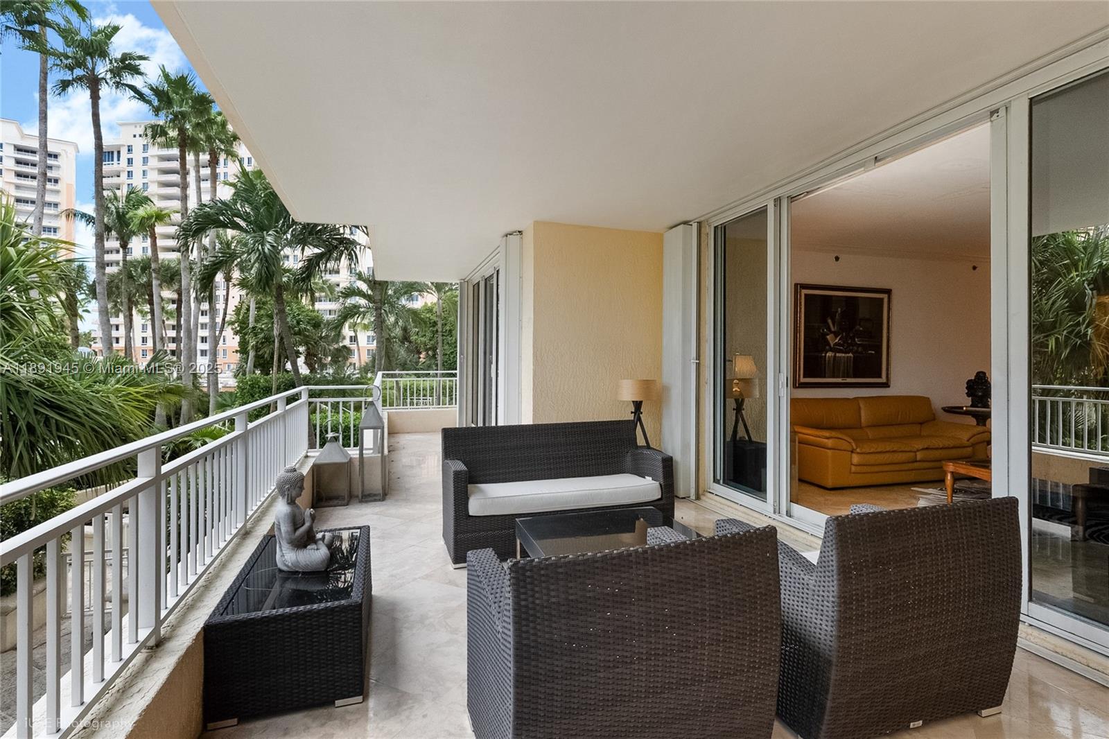 791 Crandon Boulevard, Unit 303 Key Biscayne, FL 33149 - Photo 2 of 25