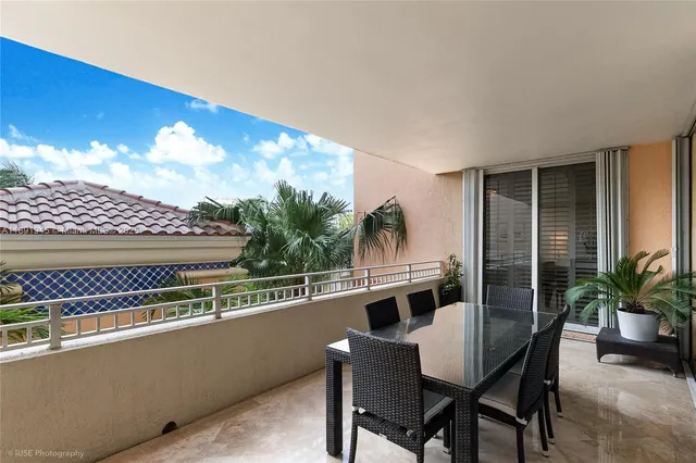 $2,640,000 | 791 Crandon Boulevard, Unit 303, Key Biscayne, FL 33149