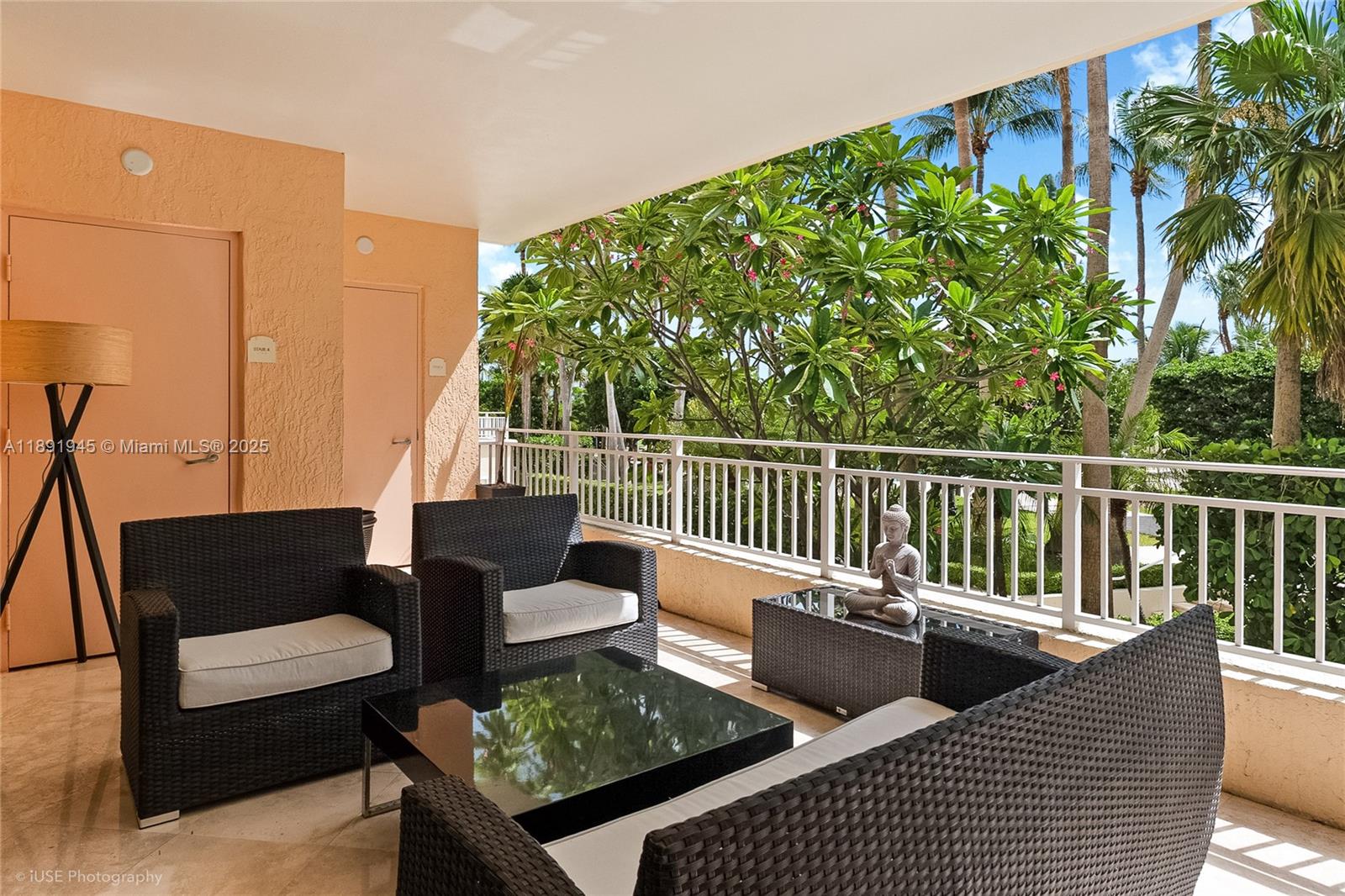 791 Crandon Boulevard, Unit 303 Key Biscayne, FL 33149 - Photo 7 of 25