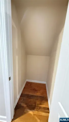 $2,600 | 56 Woodward Avenue, Rutherford, NJ 07070