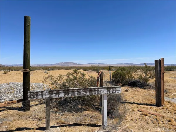 $30,000 | 61124 Wassail, Landers, CA 92285