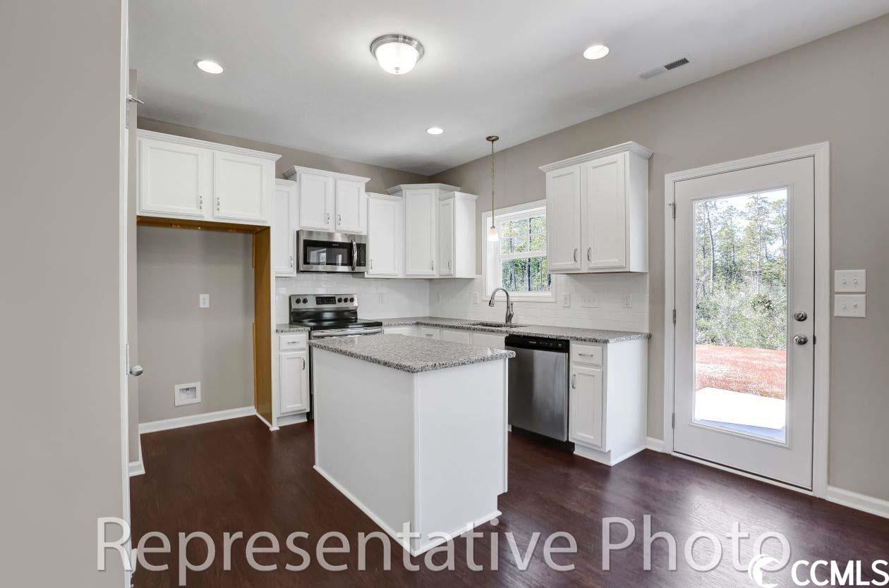 2425 Capri Court Conway, SC 29527 - Photo 6 of 22