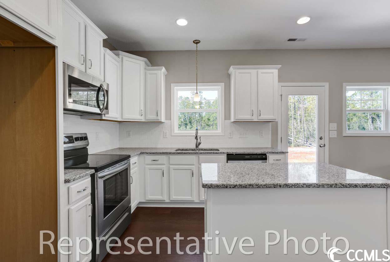 2425 Capri Court Conway, SC 29527 - Photo 7 of 22