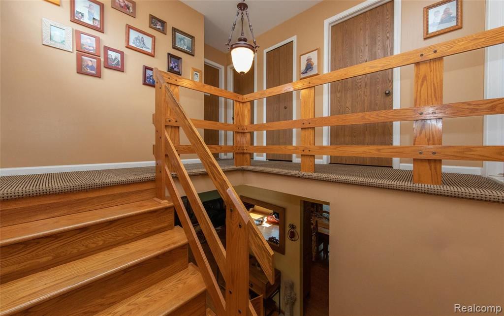1576 Colony Drive Rochester Hills, MI 48307 - Photo 11 of 29