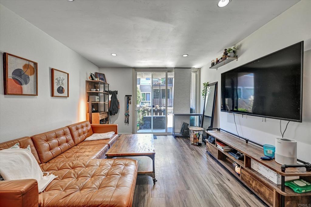 6333 Mt Ada Road, Unit 156 San Diego, CA 92111 - Photo 4 of 17