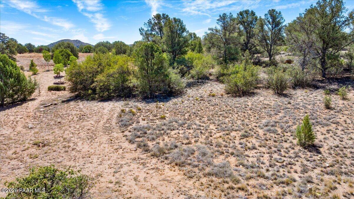 15025 Doubtful Canyon Road Prescott, AZ 86305 - Photo 23 of 24 a view of a pathway with a yard
