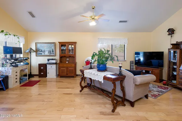 $737,000 | 744 North Locust Drive, Flagstaff, AZ 86001