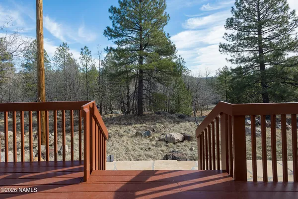 $729,900 | 744 North Locust Drive, Flagstaff, AZ 86001