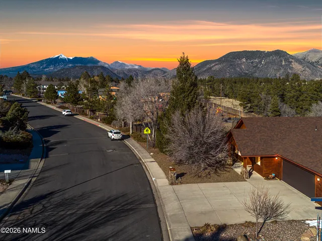 $737,000 | 744 North Locust Drive, Flagstaff, AZ 86001