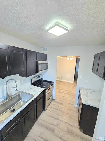 $74,900 | 2452 Forest Shadows Drive, St. Louis, MO 63136