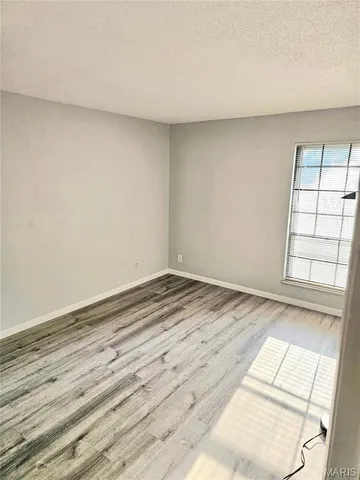 $74,900 | 2452 Forest Shadows Drive, St. Louis, MO 63136