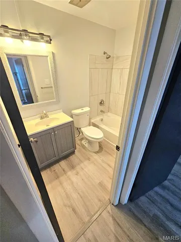 $74,900 | 2452 Forest Shadows Drive, St. Louis, MO 63136