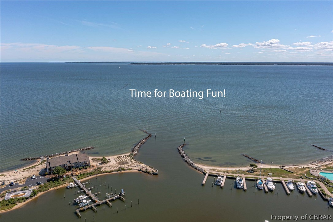 Marina with access to River/Bay