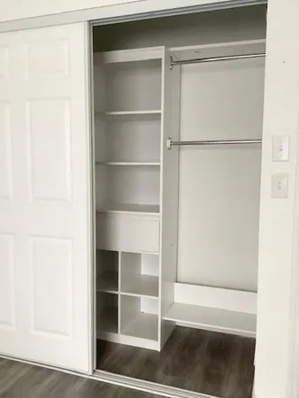 $4,900 | 621 Lakeshore Terrace, Davie, FL 33325