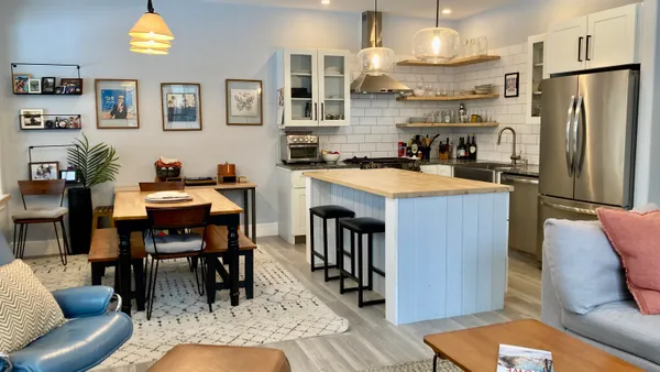 $1,175,000 | 102 Hill Street, Unit 6, Stowe, VT 05672