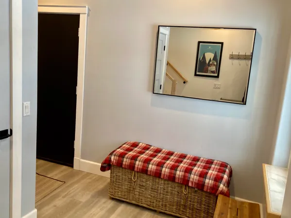 $1,175,000 | 102 Hill Street, Unit 6, Stowe, VT 05672