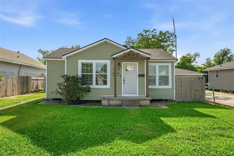 $169,000 | 3224 Burton Street, Lake Charles, LA 70601