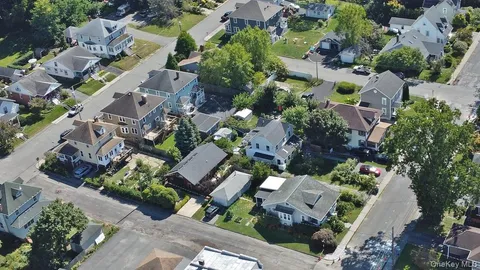 $750,000 | 28 South Brett Street, Beacon, NY 12508