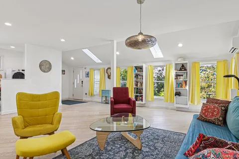 $750,000 | 28 South Brett Street, Beacon, NY 12508