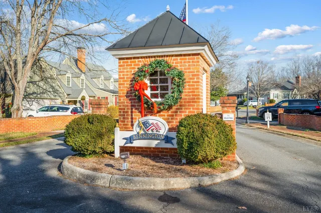 $479,000 | 302 Molly Stark Trail, Lynchburg, VA 24503