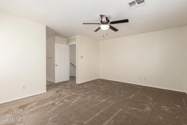 a view of empty room with window