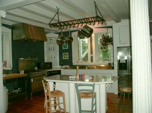 1072 Frye Road Jeannette, PA 15644 - Photo 2 of 8