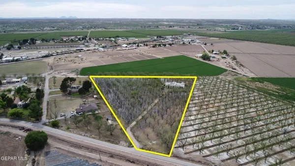 $1,100,000 | 617 Wallace Road, Anthony, NM 88021
