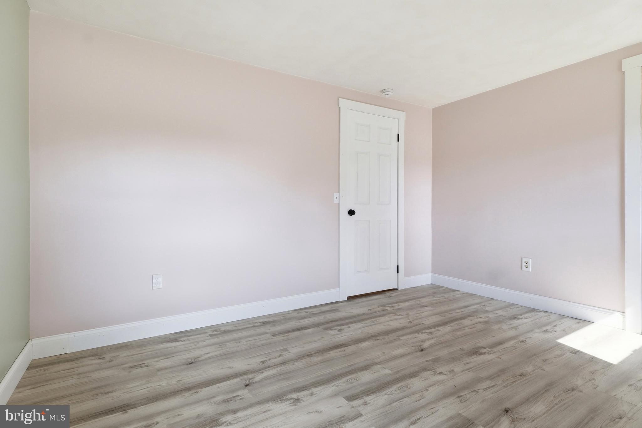 1733 Powder Mill Road York, PA 17403 - Photo 21 of 38 Gallery Image 21