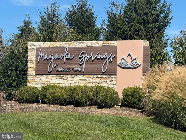 a sign that is on the side of the road