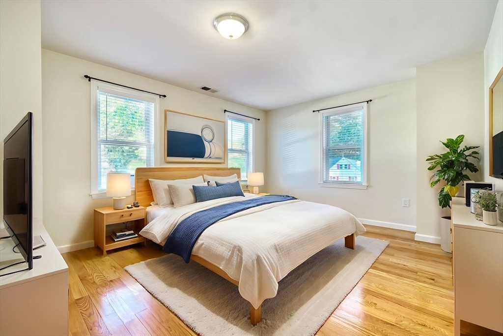 87 Riverbank Road Saugus, MA 01906 - Photo 20 of 40